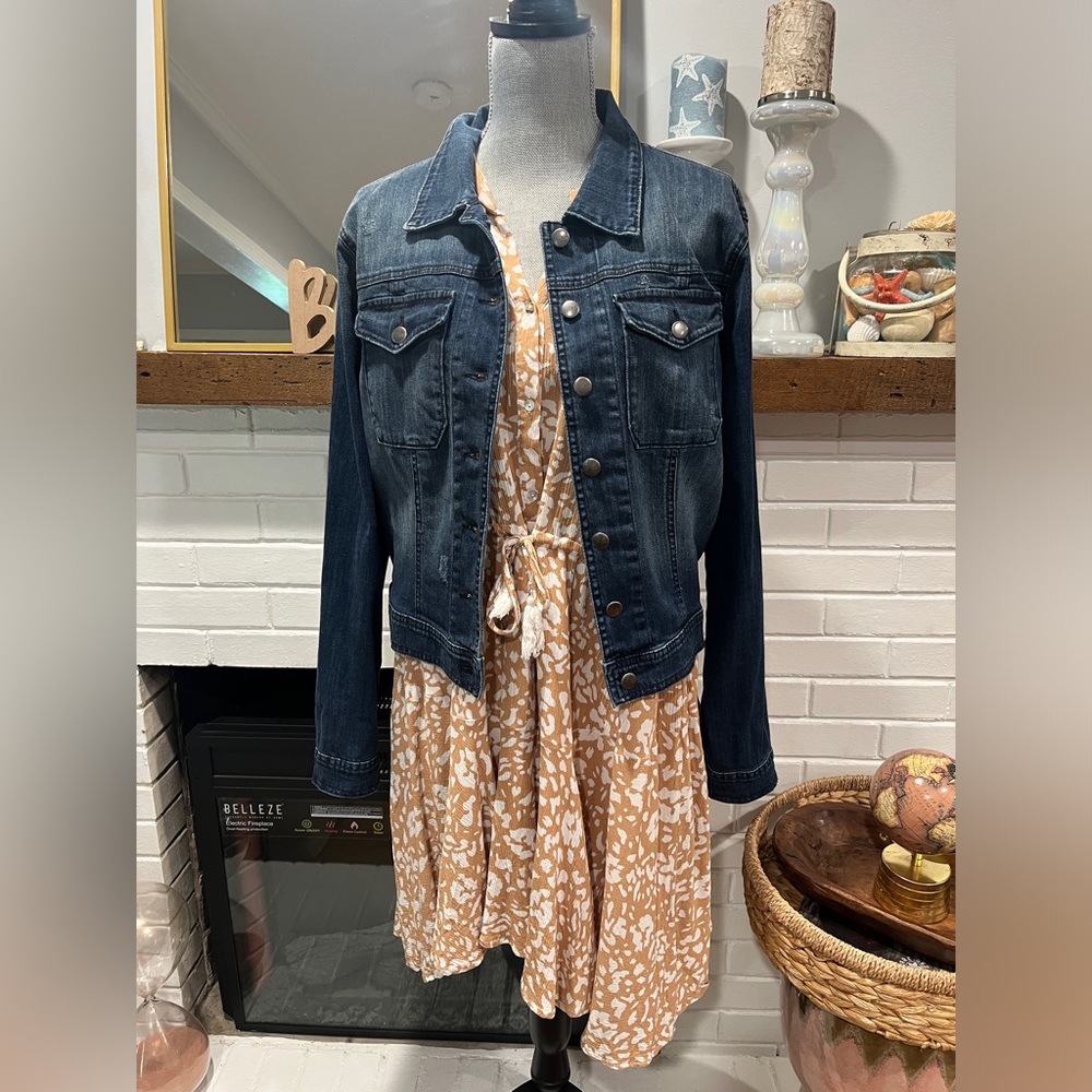 Cute Dress! - Picture 3 of 14
